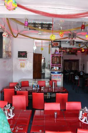 Jain Dal Bati & Bhojnalaya